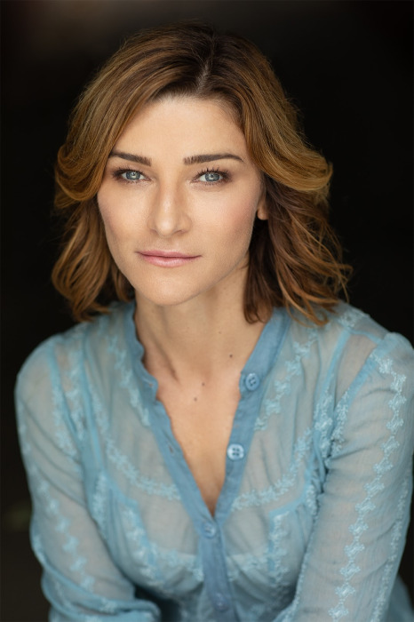 © Amelia J Dowd 2019