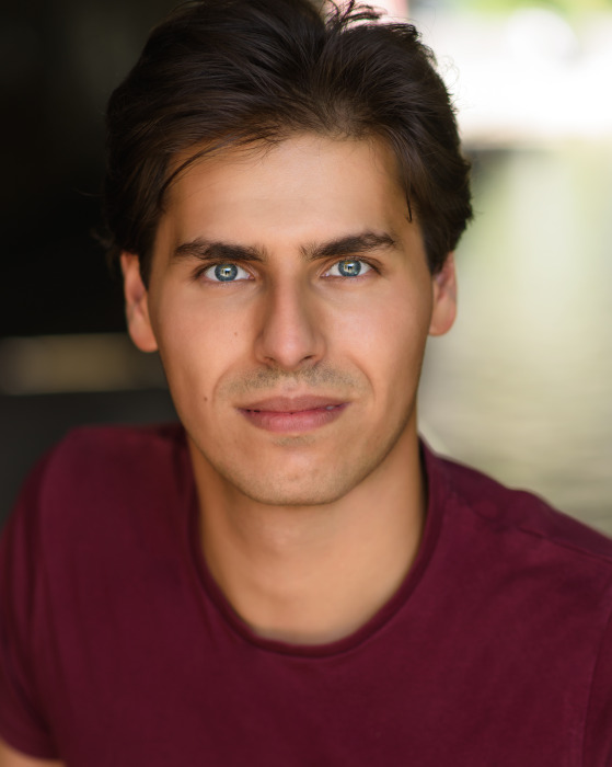 © Matthew Thomas 2019