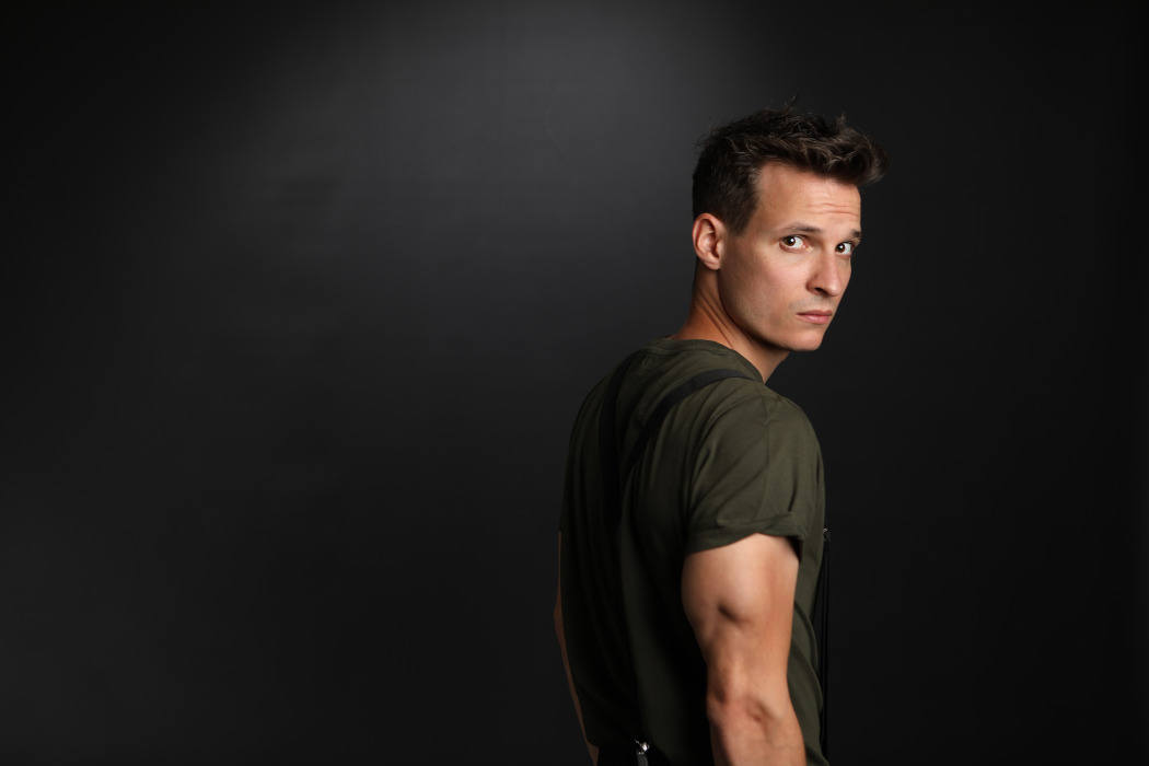 © Bohumil Kostohtyz