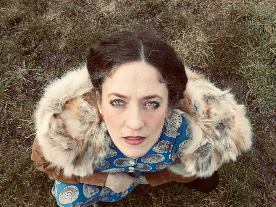 © Julia Vanderstraaten 2021