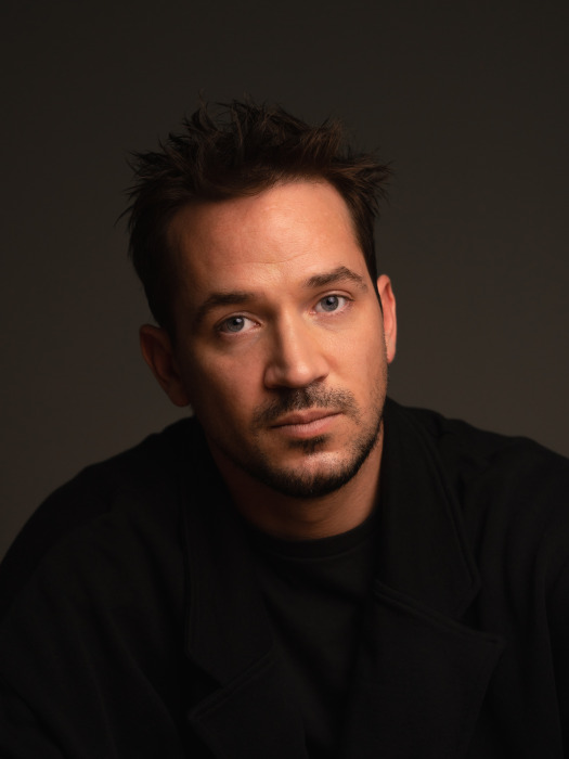 © Luis Zeno Kuhn 2021