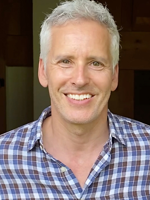 © 2023