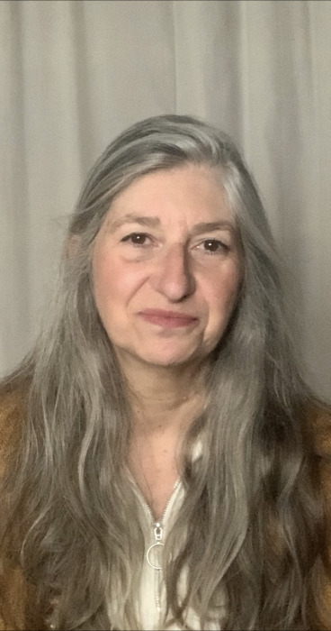 © Elena Valdameri 2021