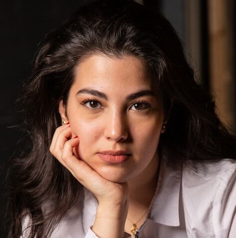 © Nicole Mantello 2021