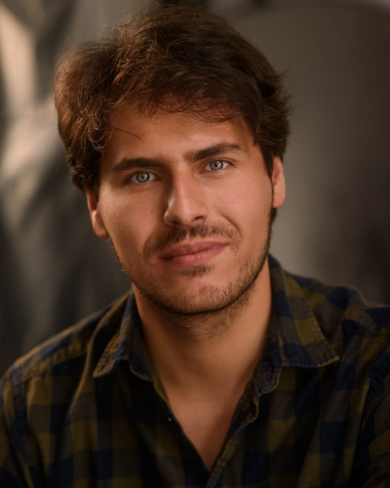 © Matthew Thomas 2021