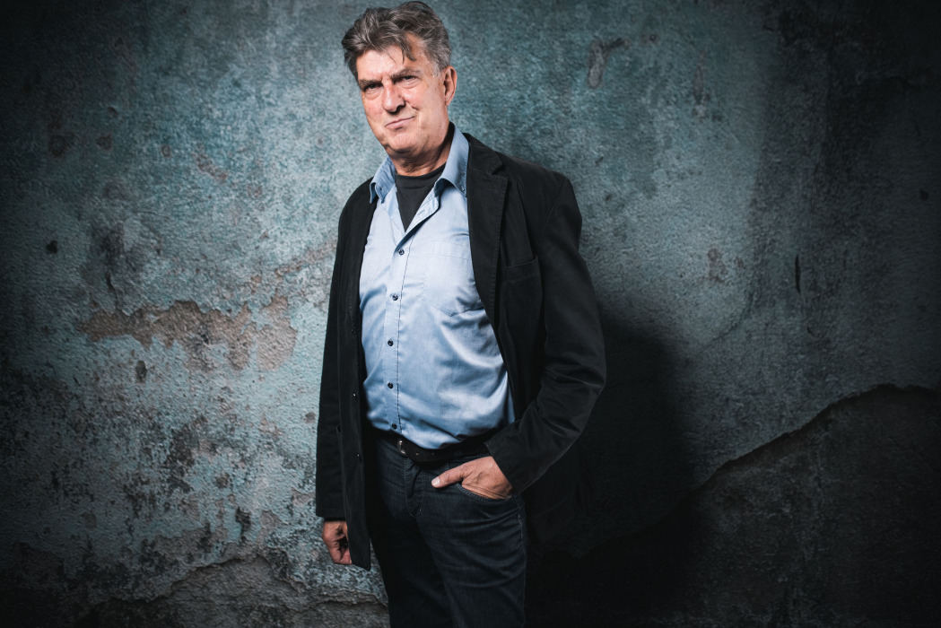 © Andreas Schmitt 2001