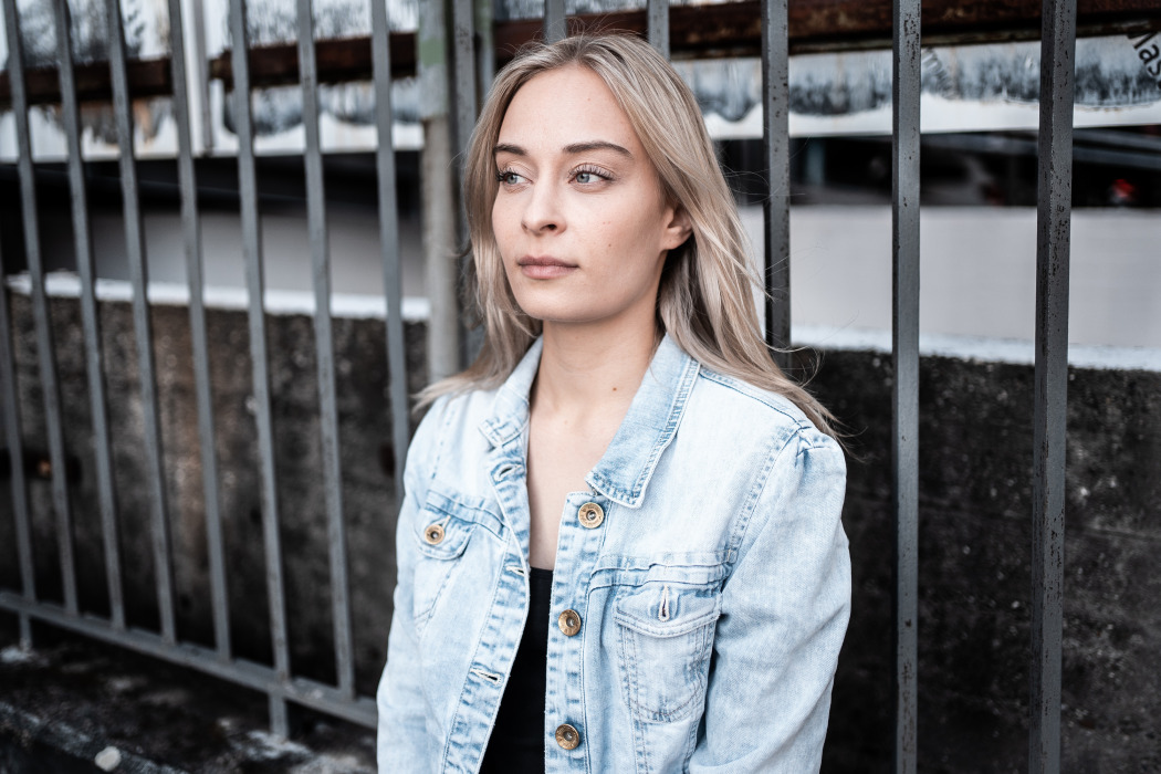 © Alexander Resch 2022