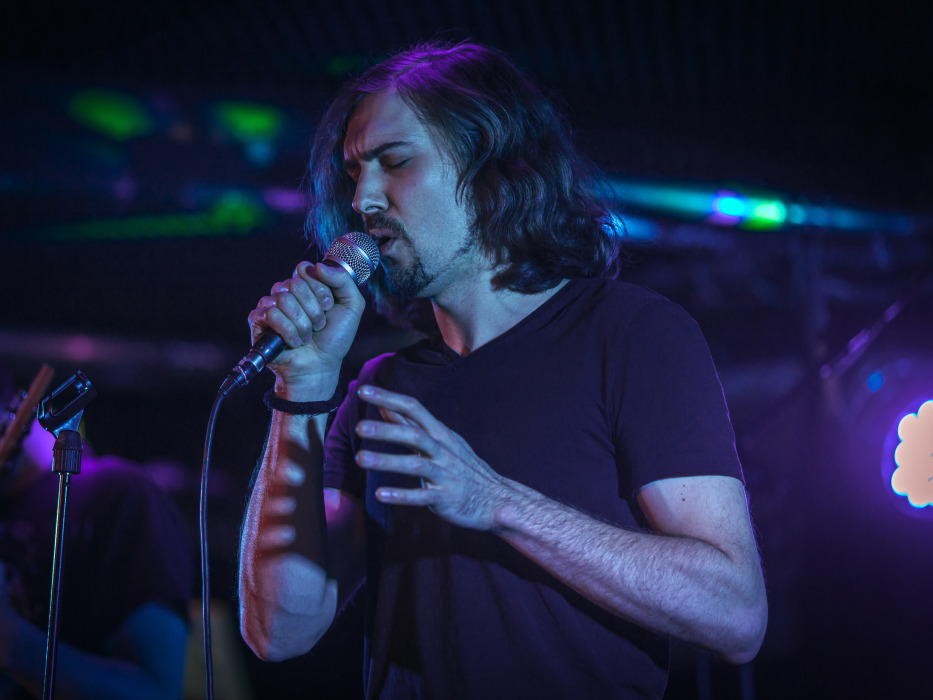 © Ario Omidvar 2019