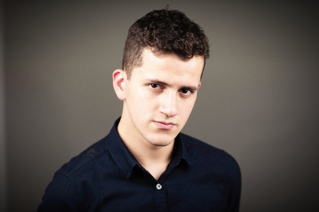 © Leonardo Villegas 2022