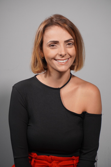 © 2022