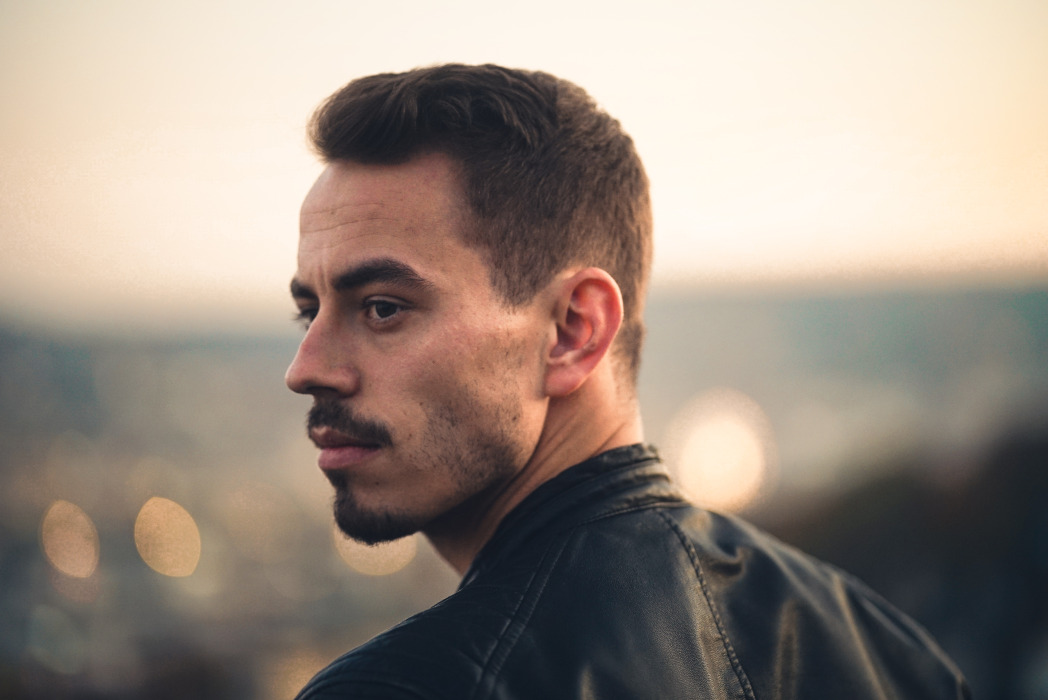 © Lukas Amores 2022