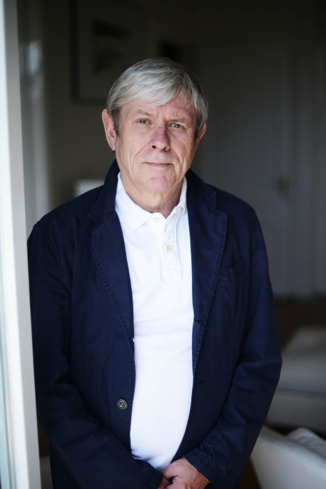 © Adrian Höllger / 2013