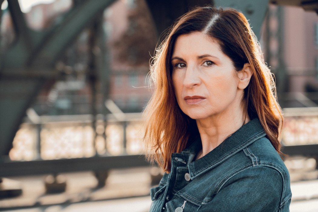 © Alexander Resch 2023