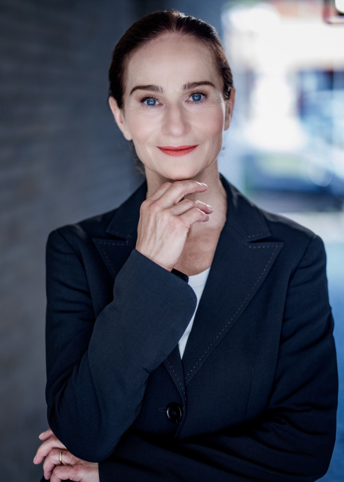 © Gregory B. Waldis 2023