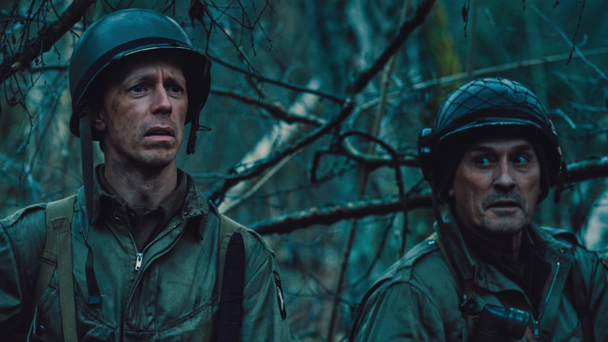 © Fredrik Wagner (Rucker) & Robert Knepper (Sgt. Brewer) in Warhunt 2022