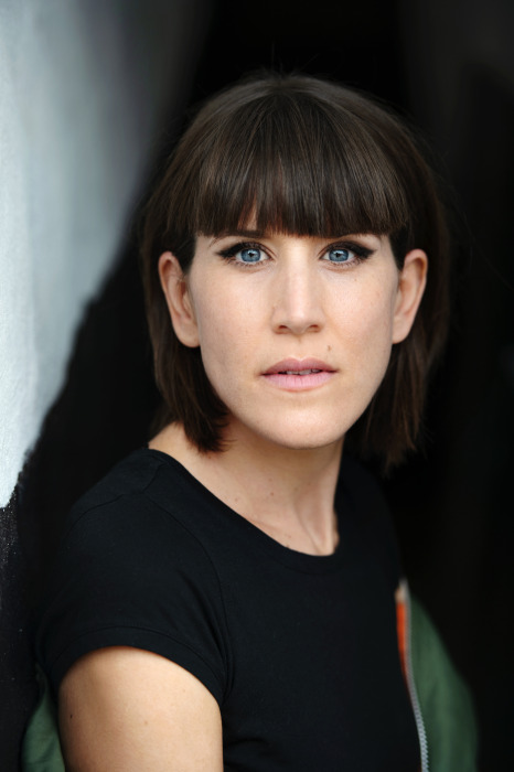 © Jeanne Degraa 2024