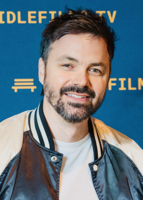 © Daniel Thomas actor