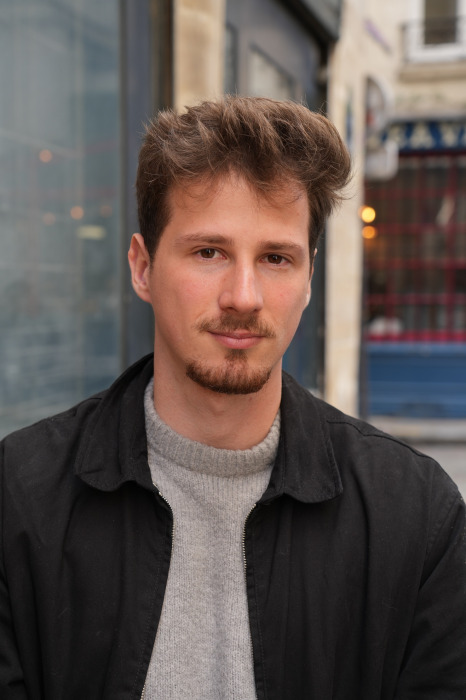 © Philippe Billault 2024