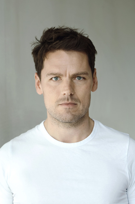 © Jeanne Degraa 2024