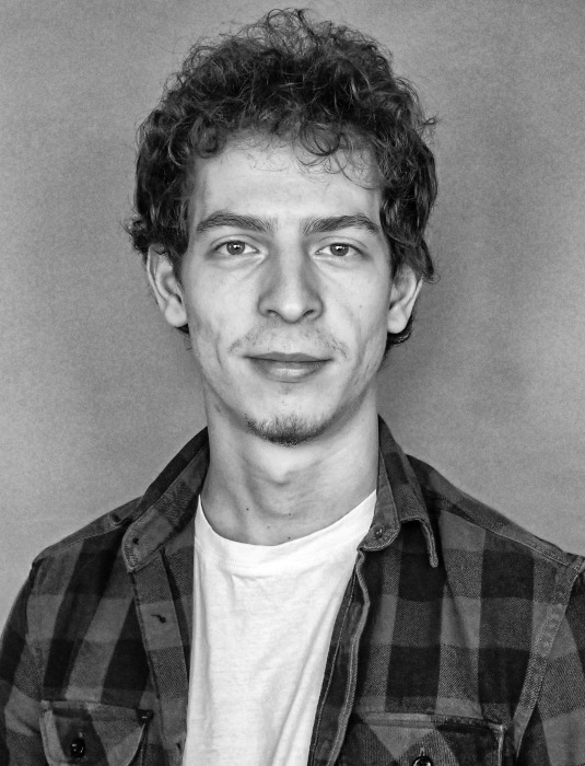 © Velizar Binev 2024