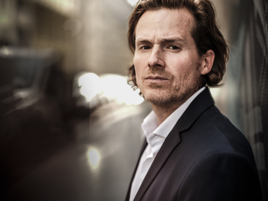 © Dragan Dokmanovic 2024