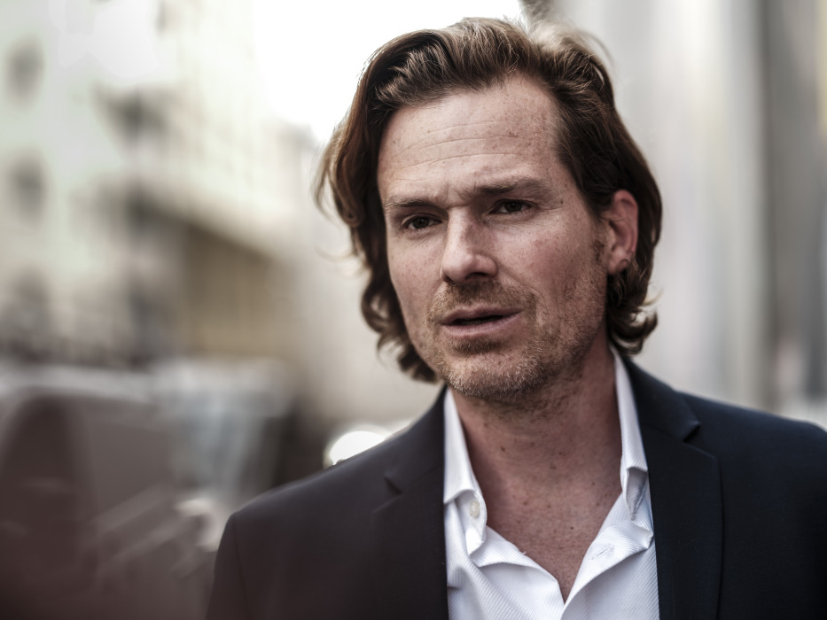 © Dragan Dokmanovic 2024