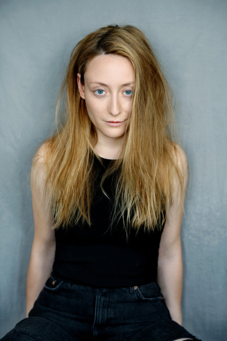 © Jeanne Degraa 2024