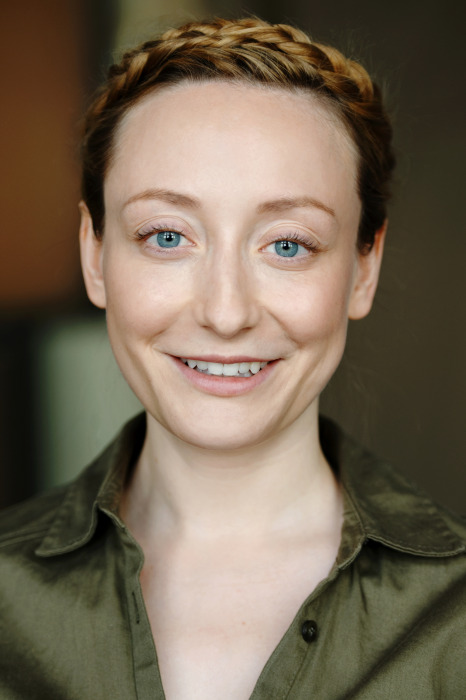 © Jeanne Degraa 2024