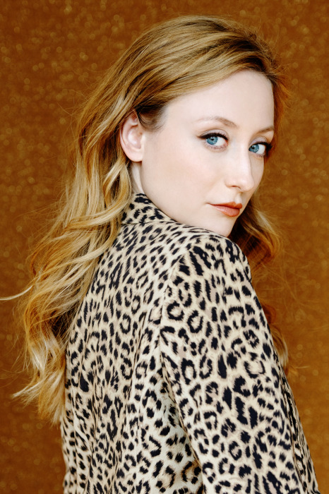 © Jeanne Degraa 2024