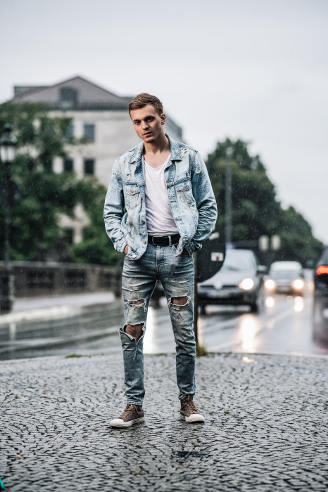 © © Dennis König