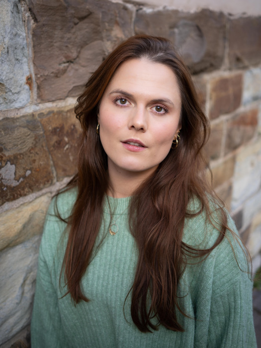 © Victor Peterszegi 2024