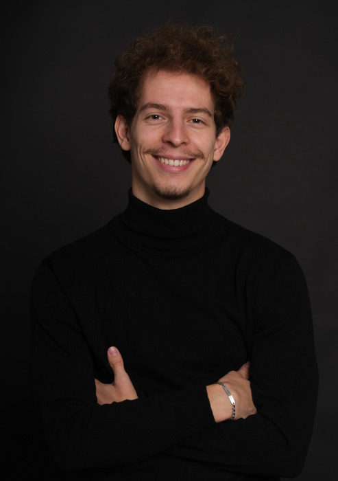 © Kristina Kalyaka 2024