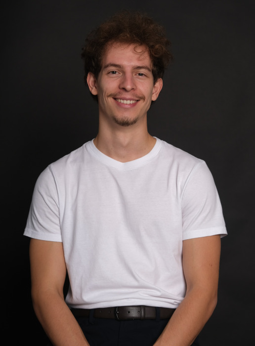 © Kristina Kalyaka 2024