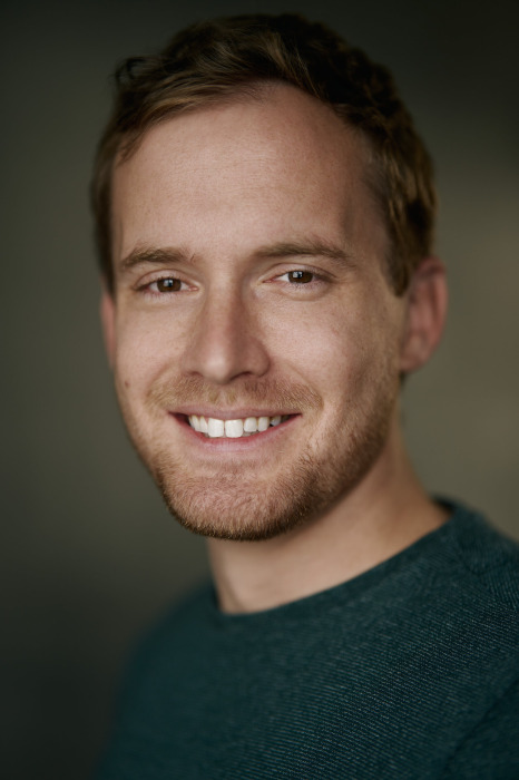 © Simon Ridgway 2024