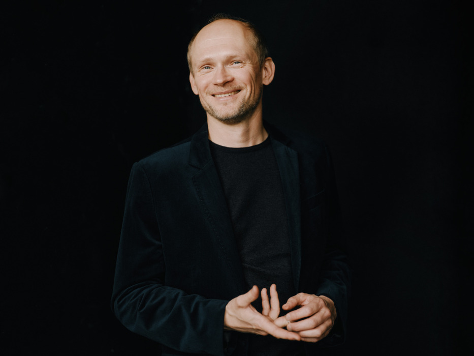 © Maximilian Motel 2024