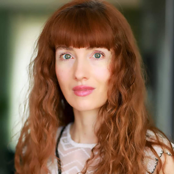 © Candice Nechtiht 2024