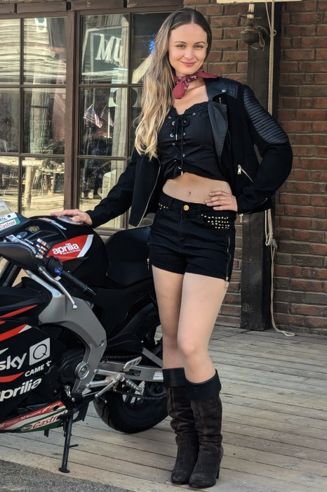 © Maxie Solveig 2025