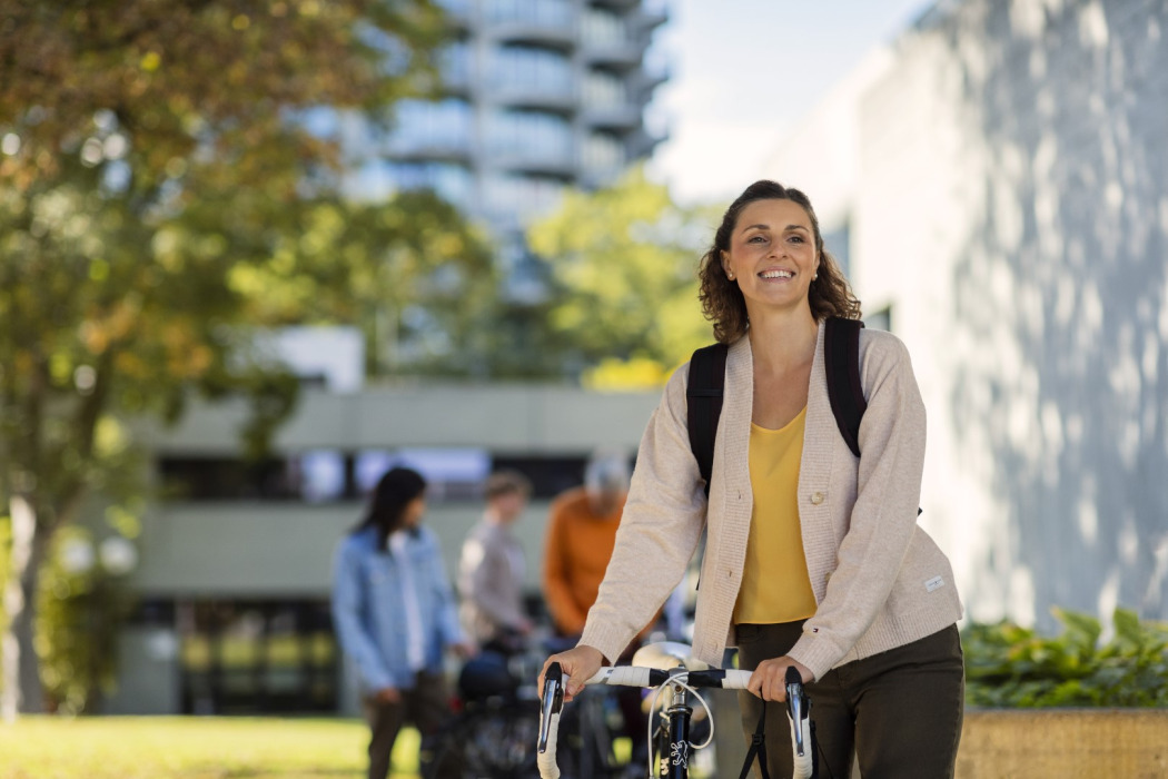 © Sandro Behrndt 2024