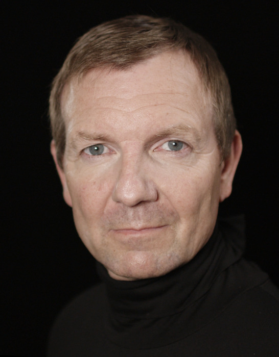 © R.M. Emsypahoel 2026