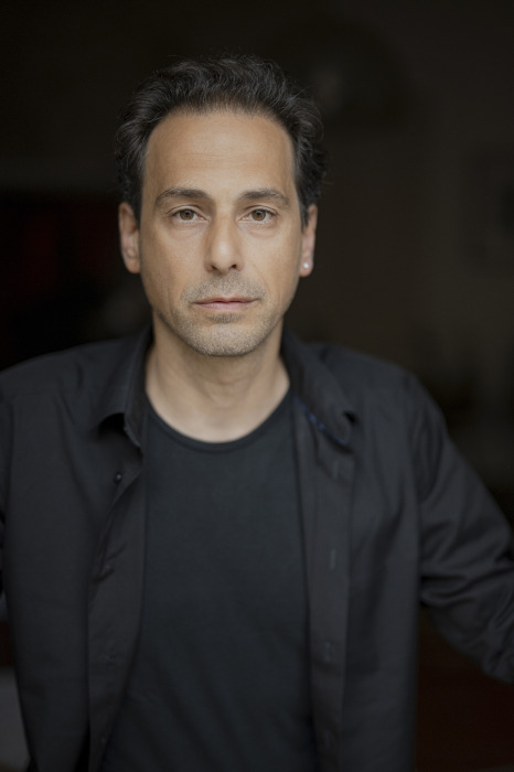 © Paria Safary 2025