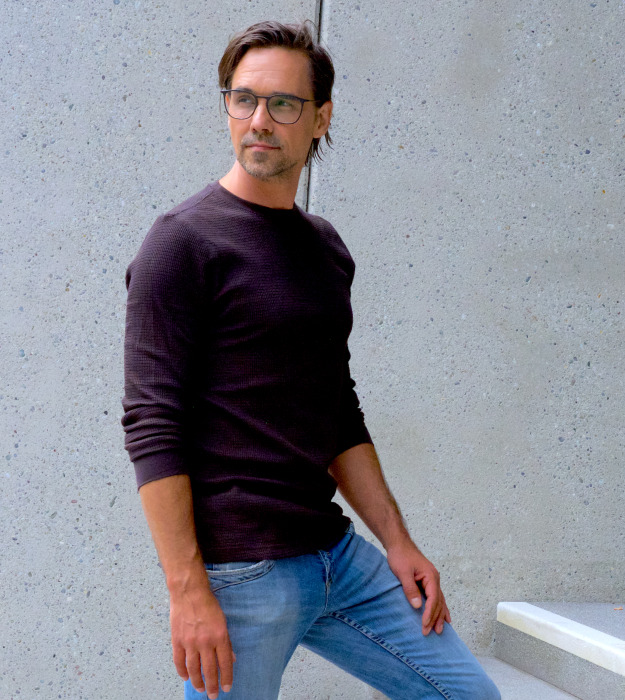 © Petro Staschenko 2025