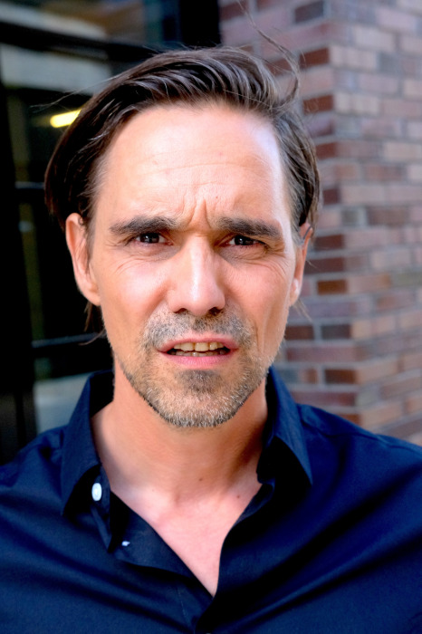 © Petro Staschenko 2025