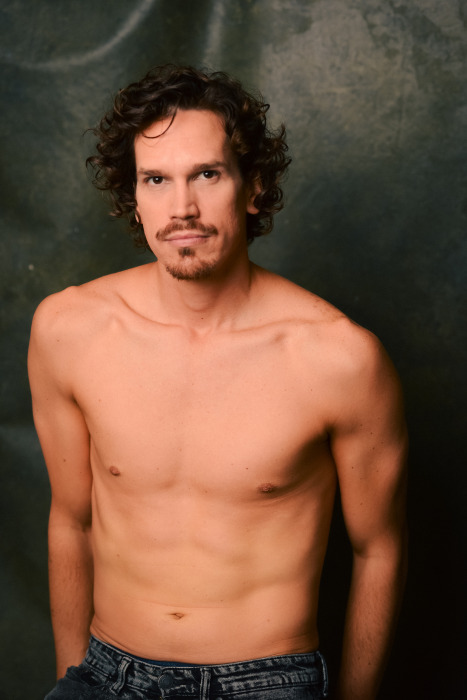 © Victor Von Krasowski 2025