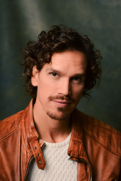 © Victor Von Krasowski 2025