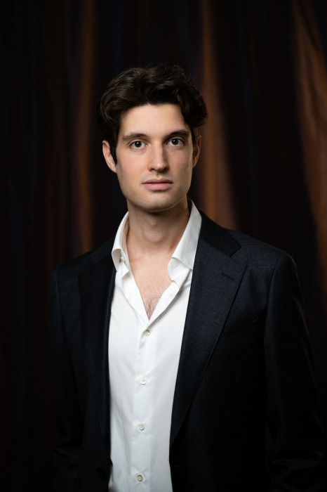 © Antonio Cooke 2025