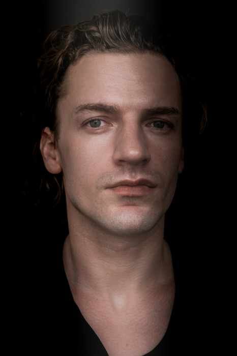 © Max Sonnenschein 2025