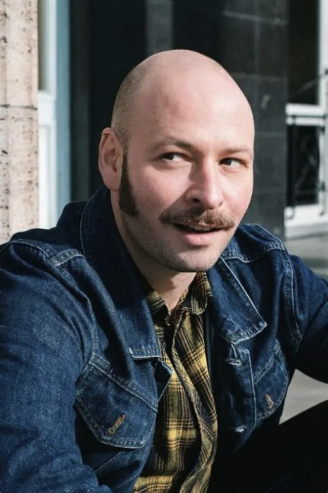 © Dan Florescu 2025