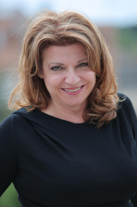 © LUIGI FIORAVANTI
