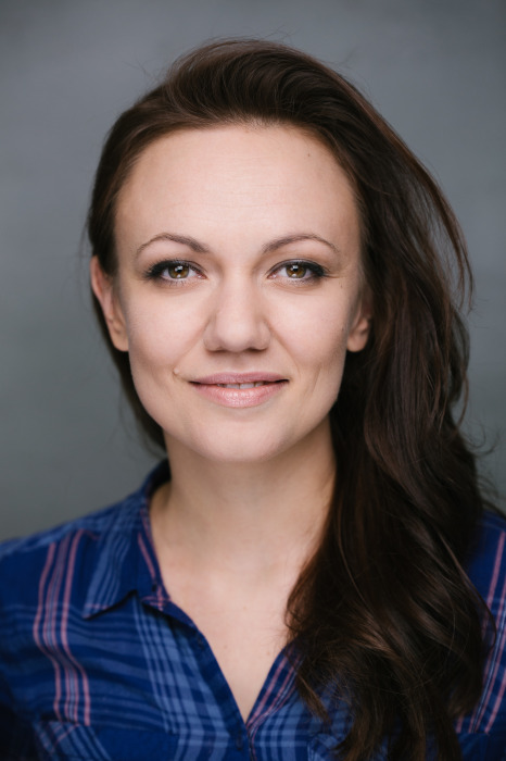 © © Alex Bach 2019